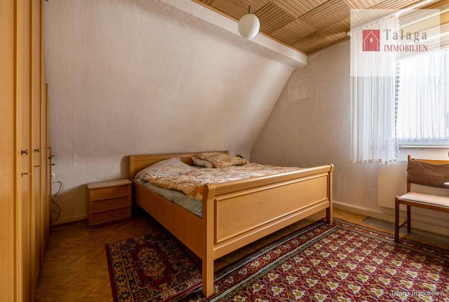 Schlafzimmer OG links Zweifamilienhaus Herne