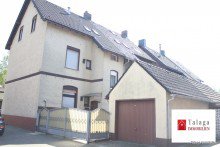 Seitenansicht Eingang zum Hof !!! Mit der ganzen Familie unter einem Dach wohnen. !!! Das ist bei diesem Objekt m�glich !!!