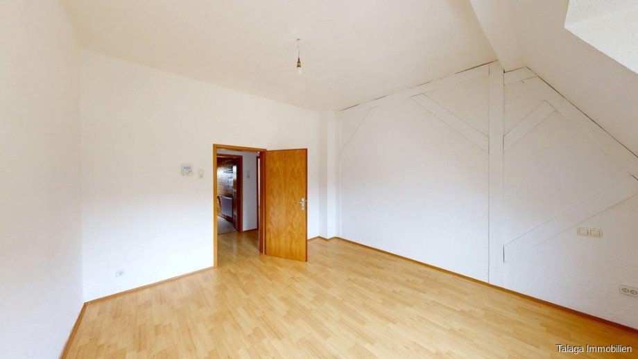 Wohnzimmer Bild 2 Dachgeschosswohnung Herne