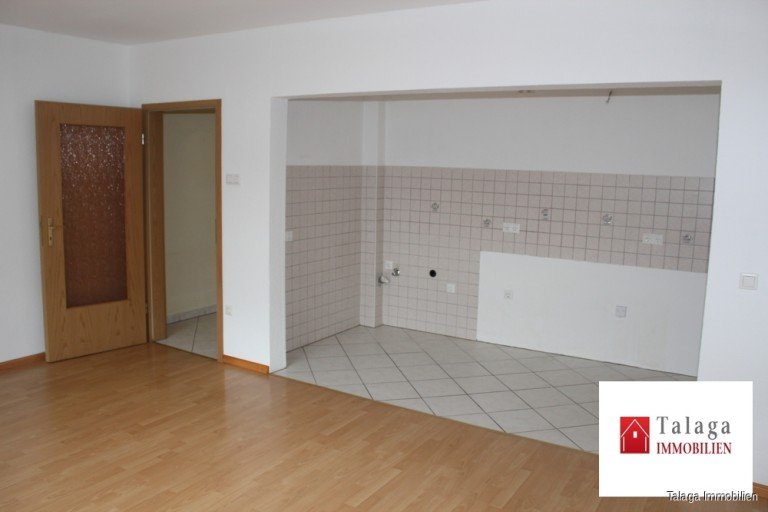 Wohnzimmer mit offener K�che Herne Erdgeschosswohnung !!! Solide Wohnung zum Wohlf�hlen !!!