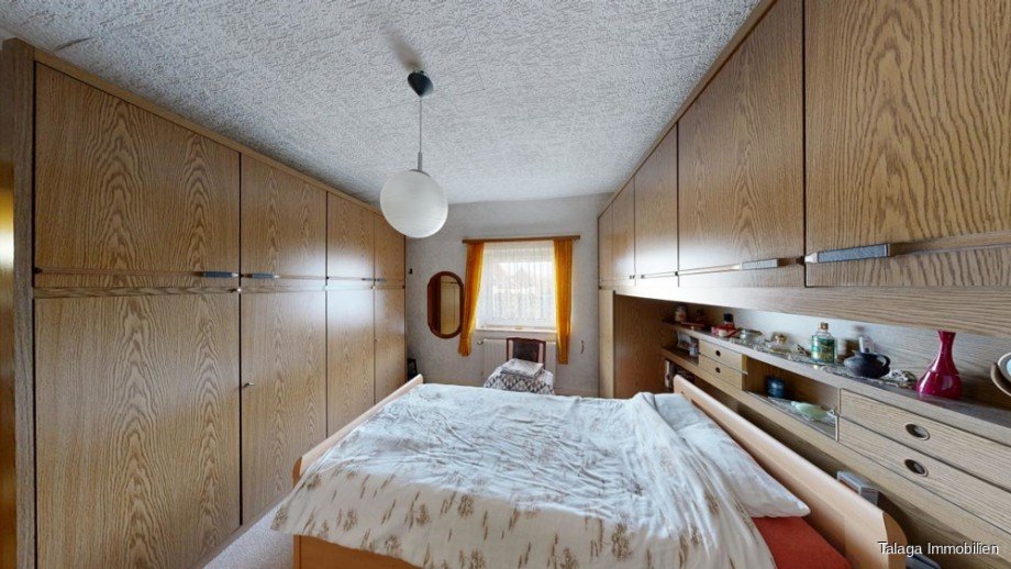 Schlafzimmer OG Bild 1 Doppelhaush�lfte Herne