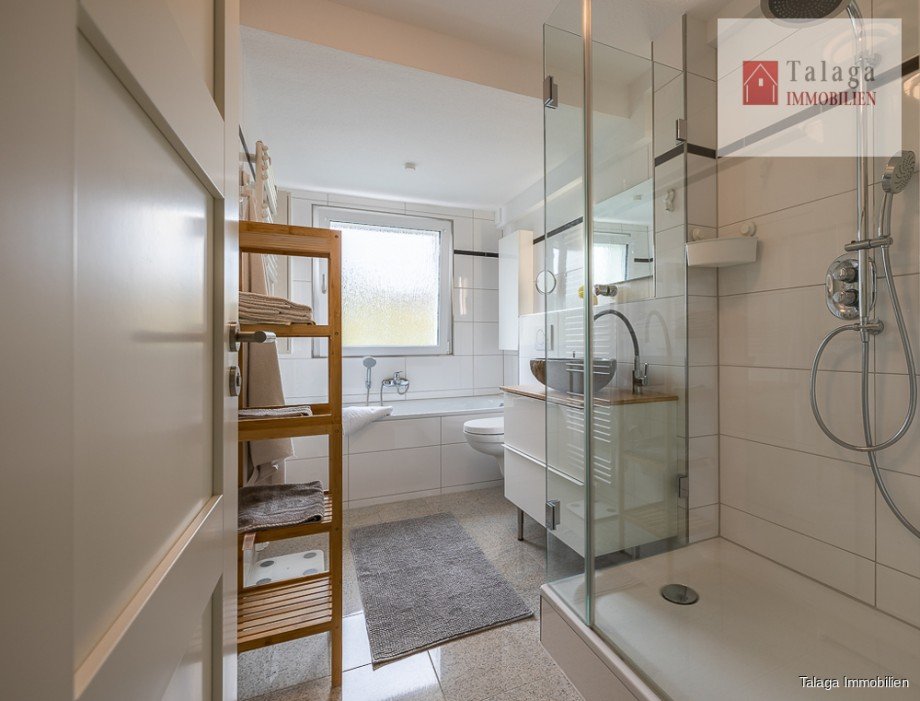 Badezimmer Dachgeschosswohnung Essen
