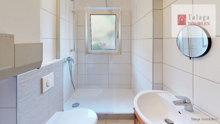 Badezimmer Herne Etagenwohnung !!! Klein aber oho !!!