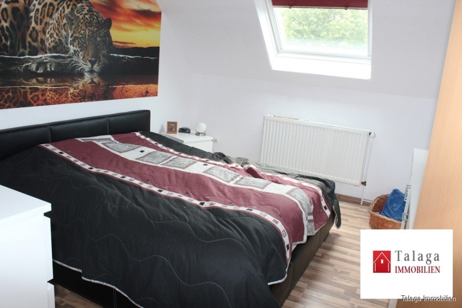 Schlafzimmer DG Bild 2 Zweifamilienhaus Herne