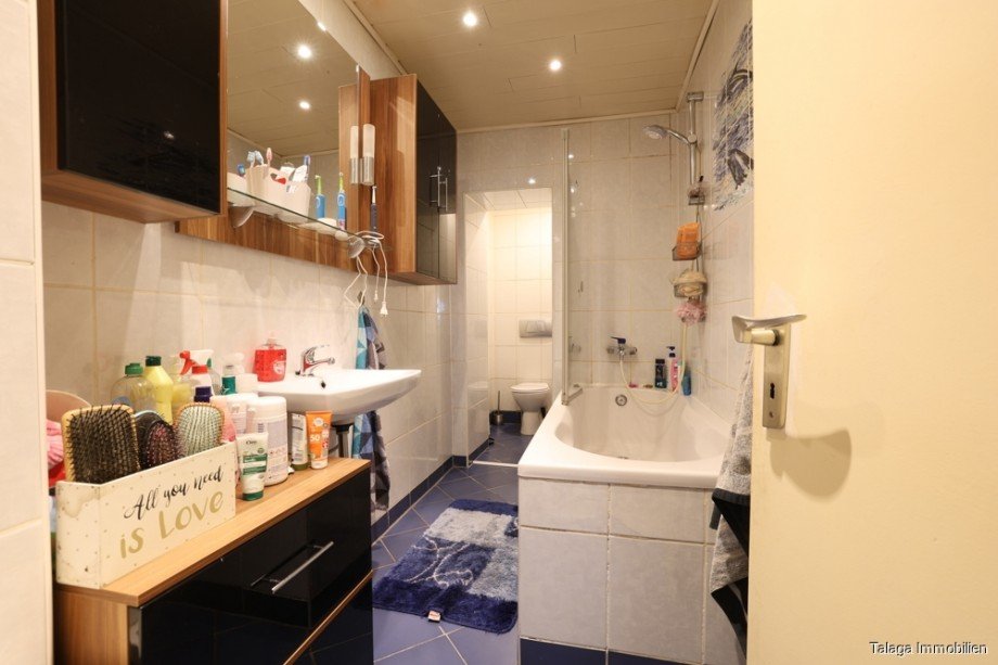 Bad Bild 1 Etagenwohnung Castrop-Rauxel