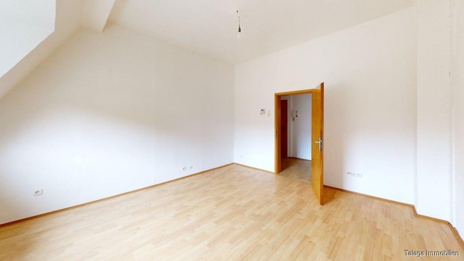 Wohnzimmer Bild 4 Dachgeschosswohnung Herne