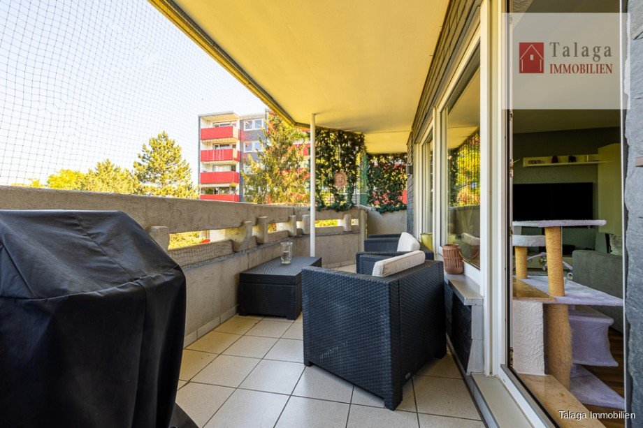 Balkon von der K�che aus Etagenwohnung Herne
