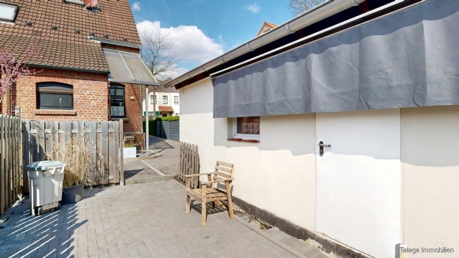 Blick vom Garten aufs Haus Doppelhaush�lfte Herne