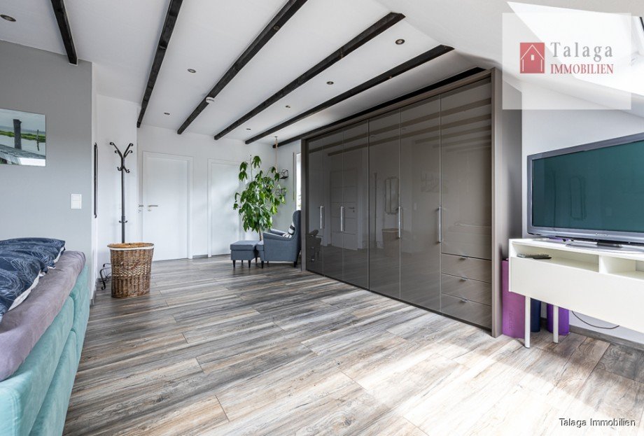 Elternschlafzimmer DG Reiheneckhaus Herne
