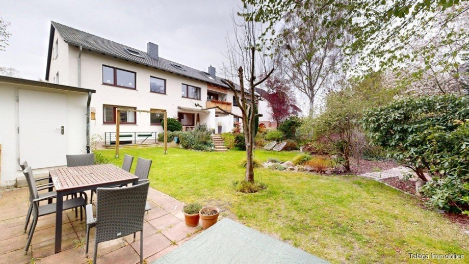 Garten Terasse an Garage Zweifamilienhaus Herne