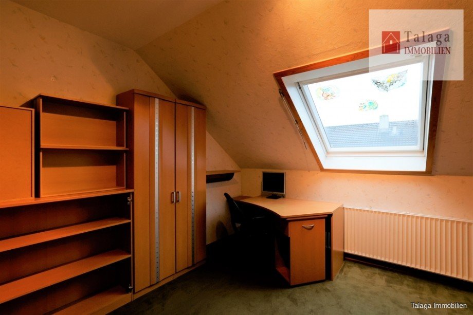 Kinderzimmer 1 DG Reiheneckhaus Bochum